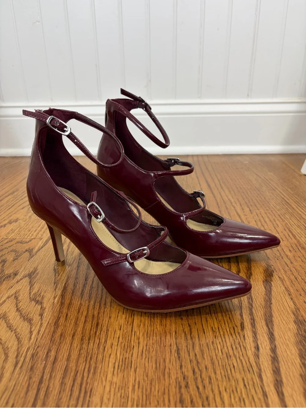 Marc Fisher Patent Triple-Strap Pointed-Toe Mary Jane Burgundy Heels (6.5)